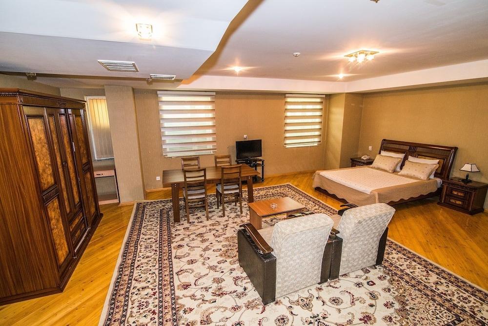 Aef Hotel Баку Екстер'єр фото