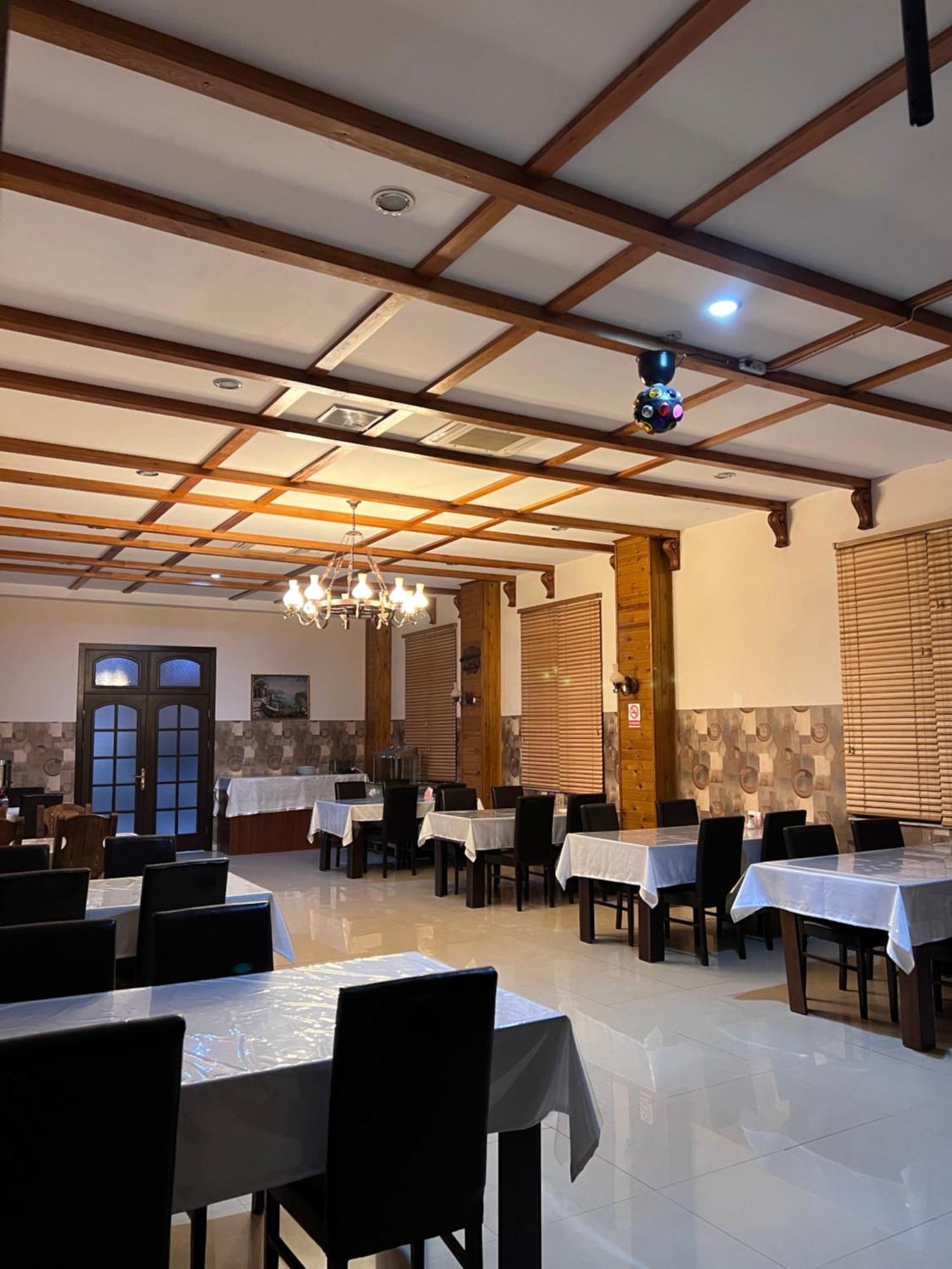 Aef Hotel Баку Екстер'єр фото
