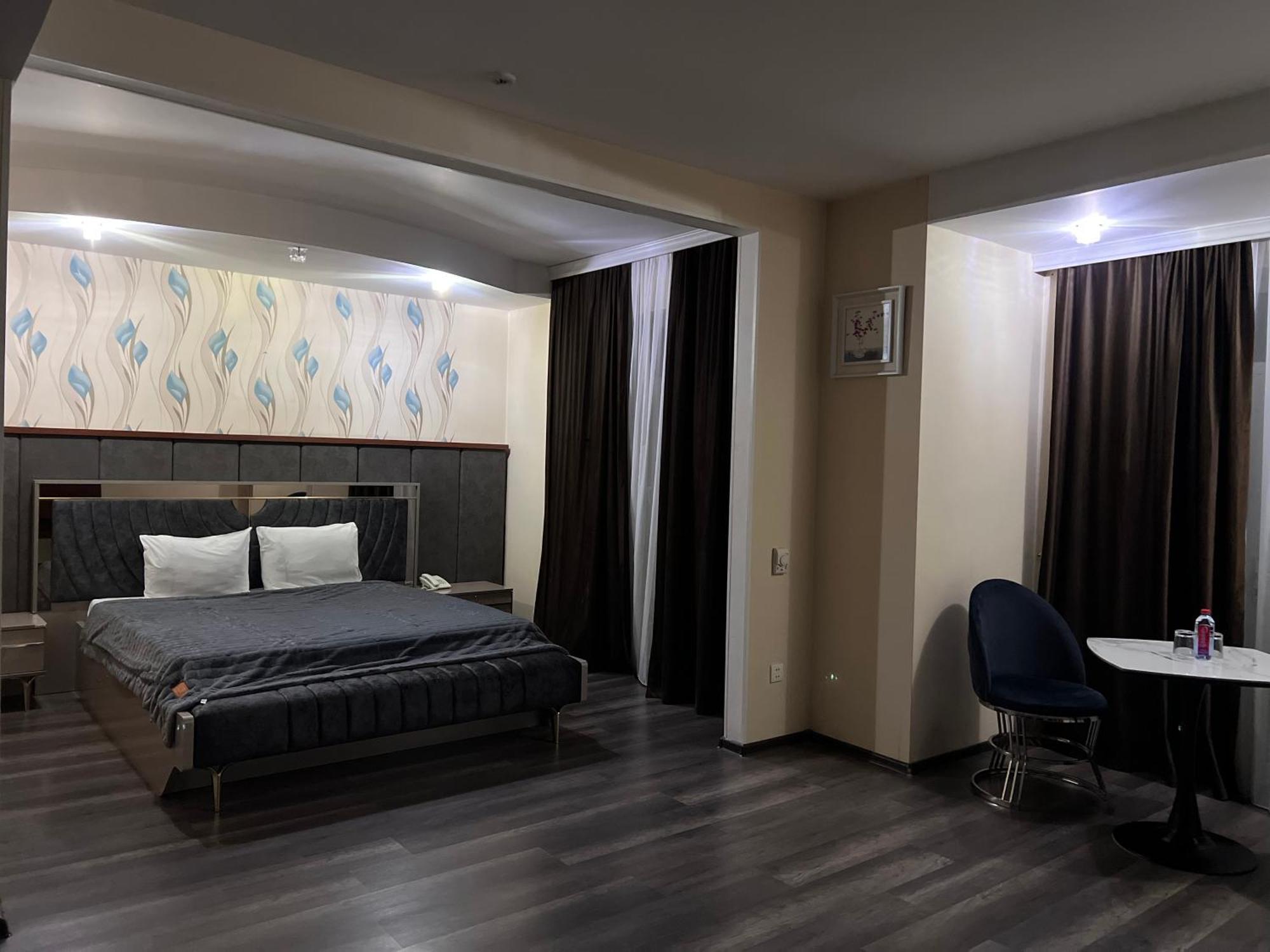 Aef Hotel Баку Екстер'єр фото